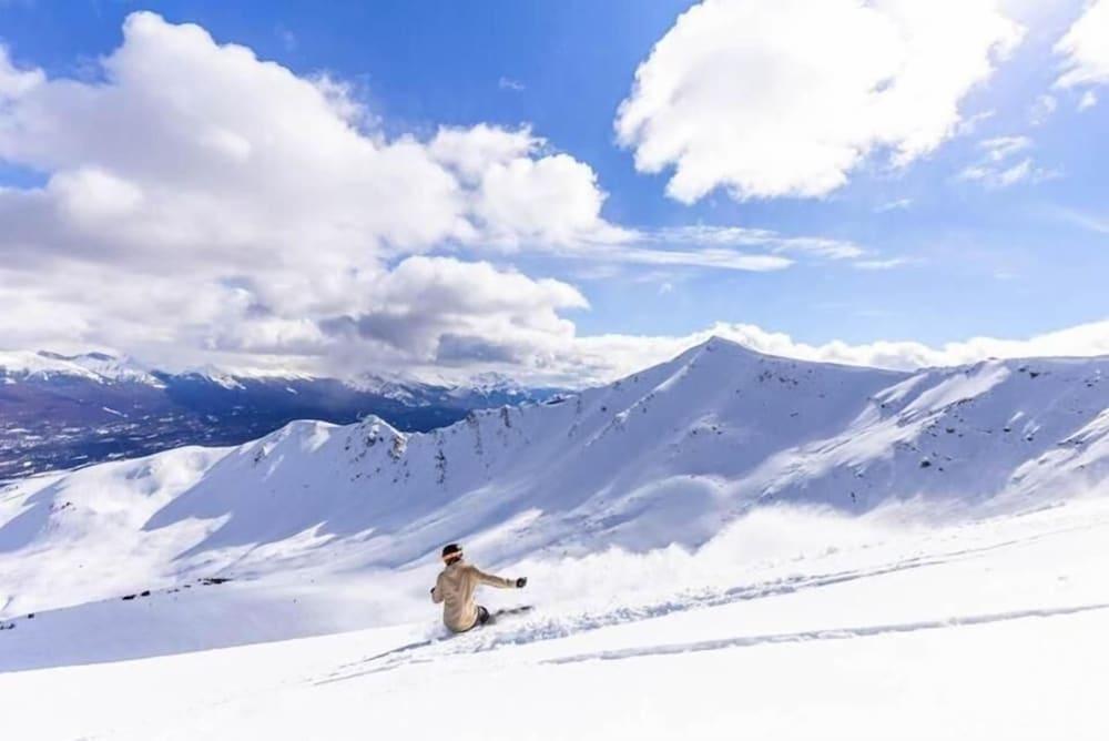 Hotel Whistler's 3*
