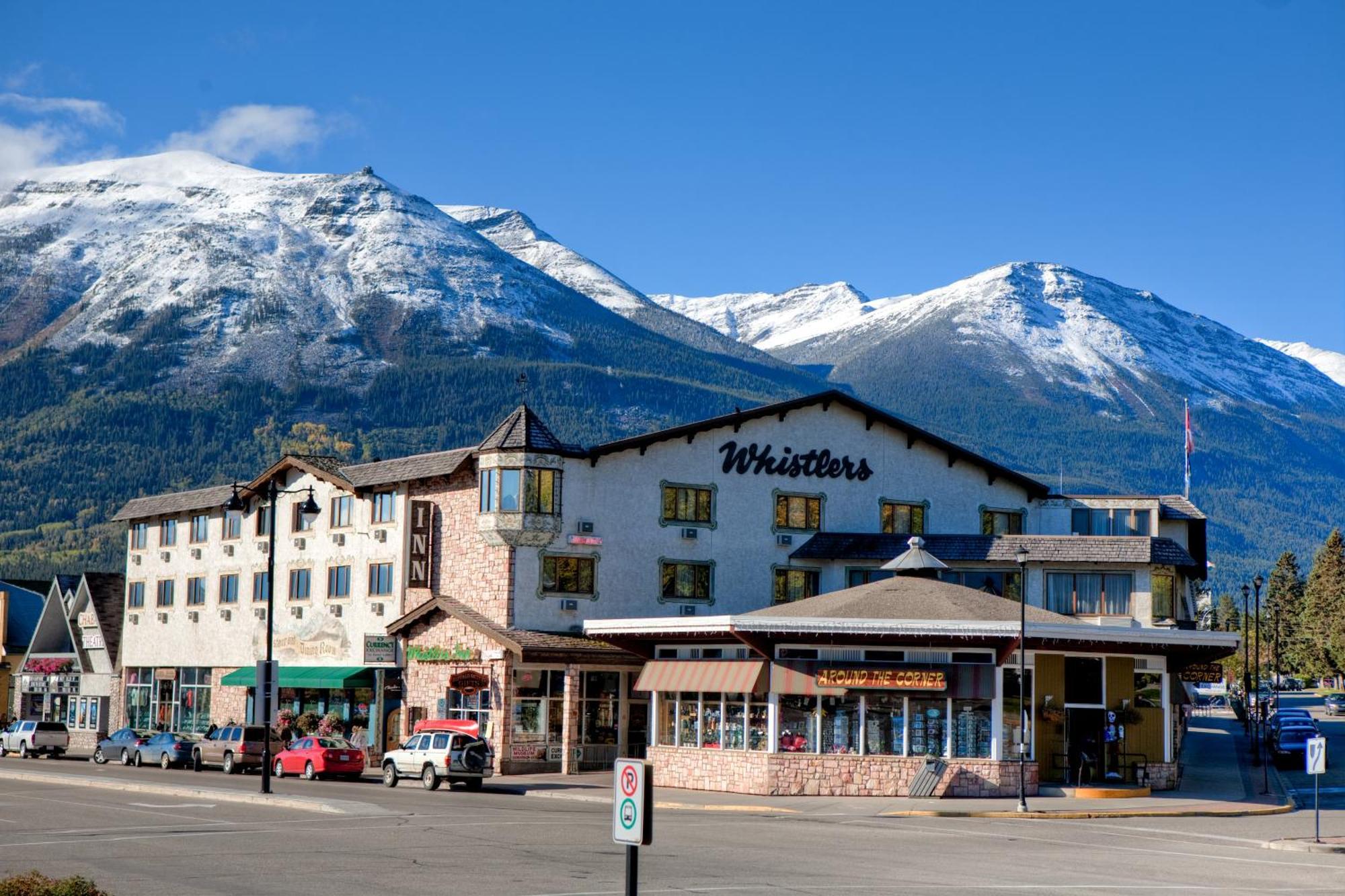 Whistler's Hotel 3*
