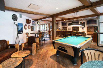 Hotel Whistler's 3*
